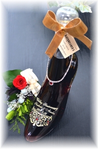 限定【シンデレラのガラスの靴】リキュールボトル・レッド350ml/誕生日・サプライズプレゼント・結婚祝い・プロポーズギフト