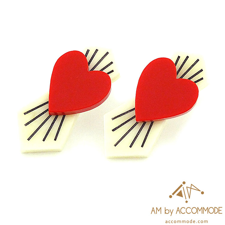 BRANDAM by ACCOMMODE SIZE全長約3.5cm MATERIALアクリル/チタン SPEC両耳販売 ※時期により、裏地や一部パーツなど仕様が 若干変わる場合がございます。 PRIC