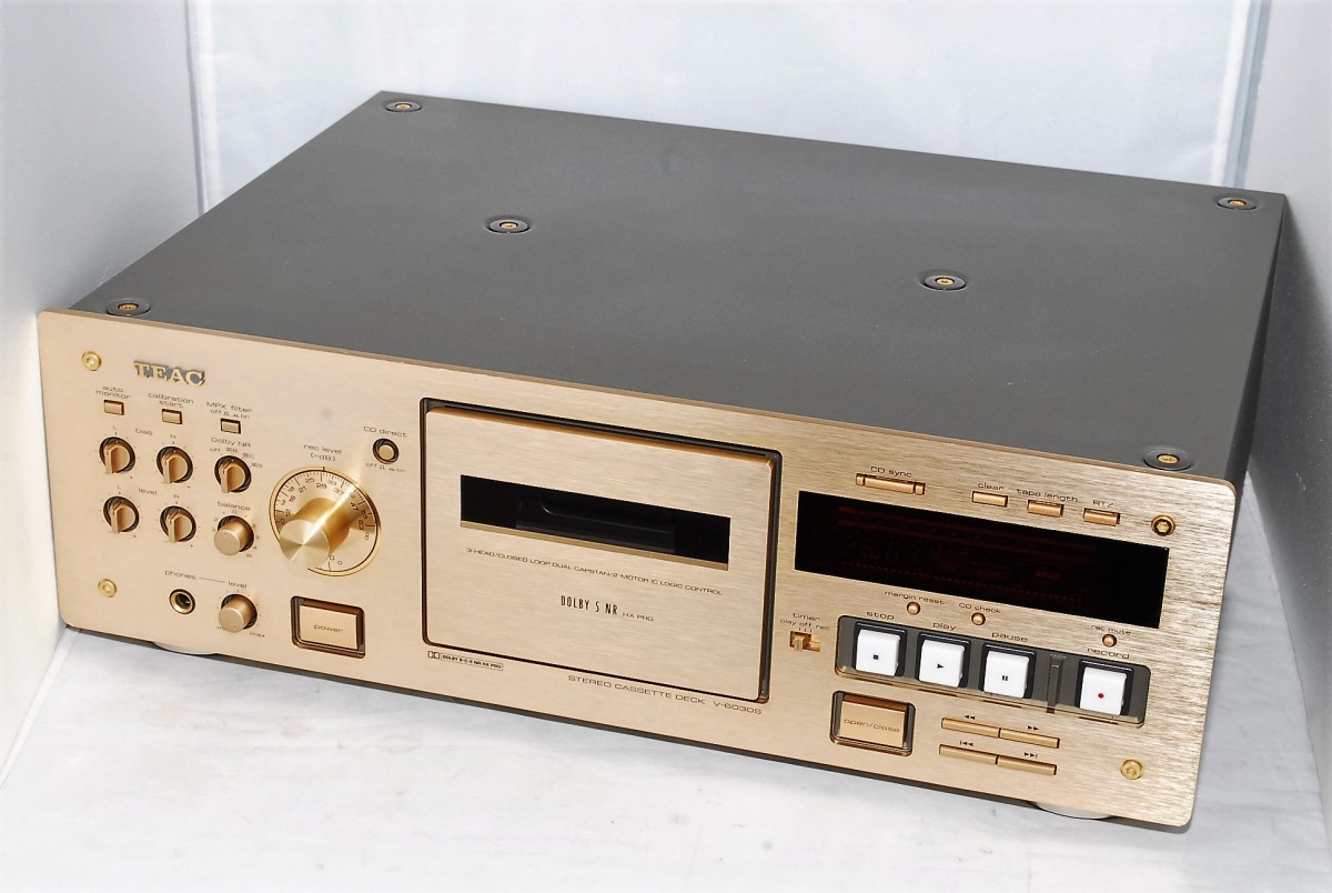 カセットテープレコーダー TEAC カセットデッキ ティアック V-6030S 修理完了済、分解整備済【中古 送料無料】